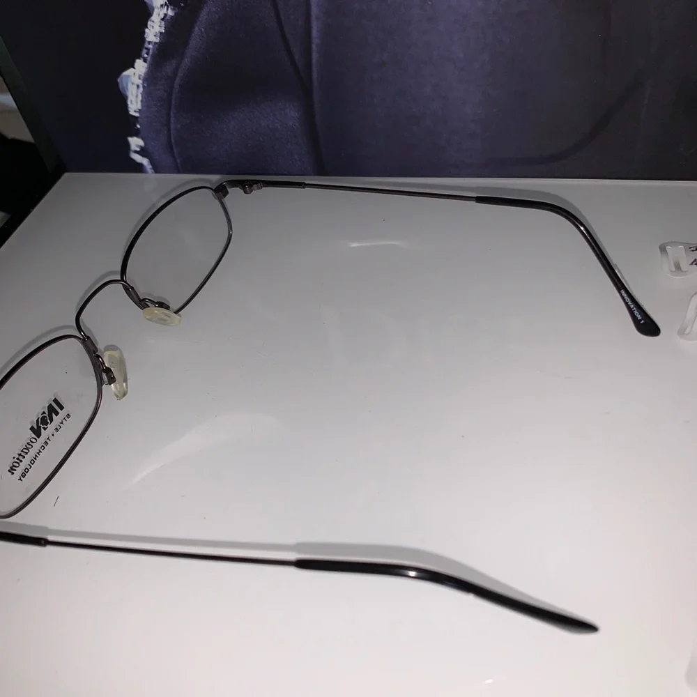 4‎ for 1 Sale Metal Rimmed glasses